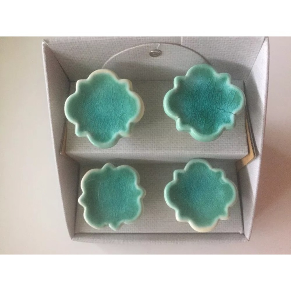 Artisan De Luxe Home Ceramic Drawer Knobs Set of 4